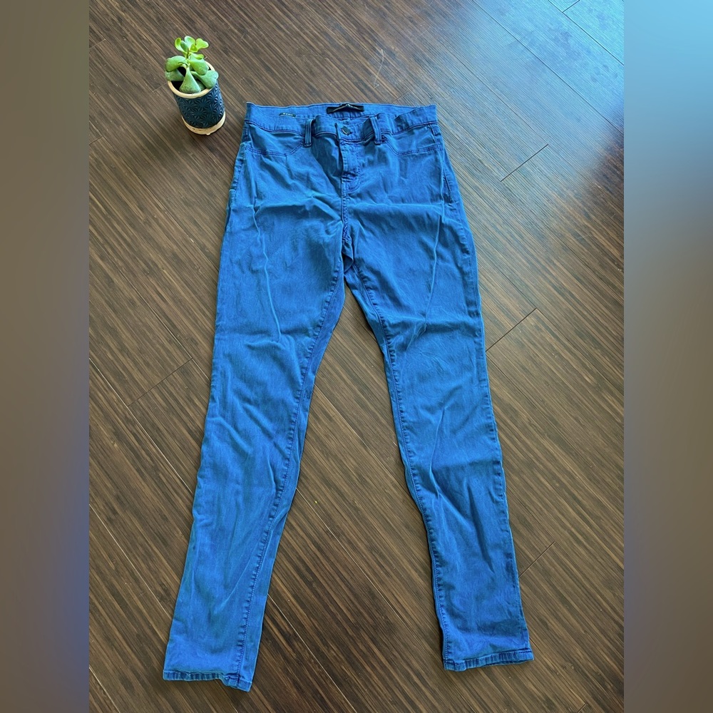 J Brand Jeans - softest most comfortable jeans! Size 30